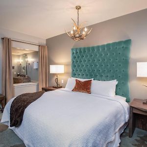 Kamer met een King Size Bed